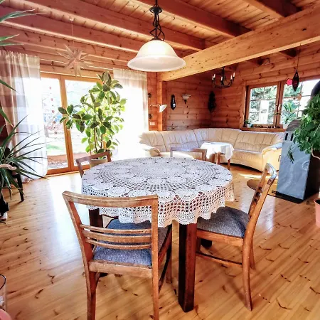 Сasa de vacaciones Gemütliches Blockhaus Am Wald Mit Großem Garten