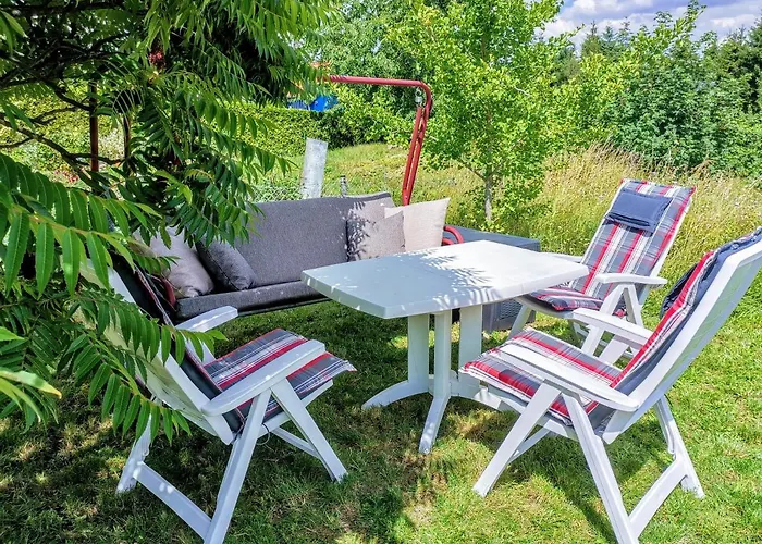 Gemuetliches Blockhaus Am Wald Mit Grossem Garten